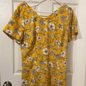 Hollister Yellow Hawaiian Dress